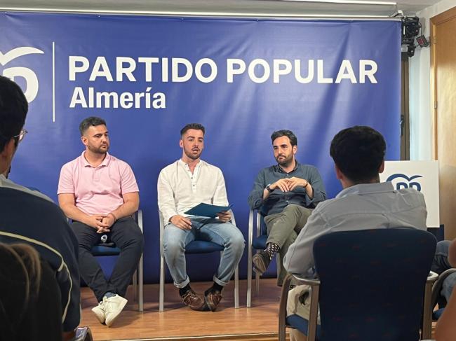 NNGG destaca avales hipotecarios como modelo de éxito en Almería