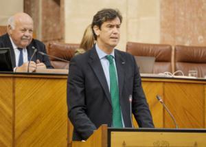 Juanma Moreno invierte 8.2 millones en educación