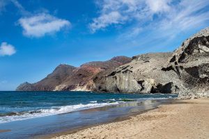 Premios para TFG y TFM que fomentan el turismo sostenible
