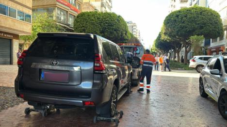 Mala suerte: Detenidos tras quedar atrapados en un ascensor