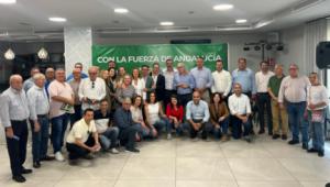 Fernández-Pacheco reivindica en Almería el modelo de estabilidad frente al "bloqueo"