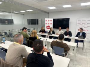 PP de Almería presenta a AJE el Plan Feijóo para autónomos