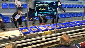 Un veto burocrático frena la donación de pescado solidario en Almería