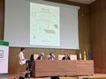 El PP de Almería defiende su compromiso con la transición energética en charla de Greenpeace