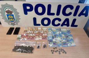 Dos detenciones en menos de una semana por delitos contra la salud pública y robo con violencia en Adra