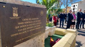 Cuevas del Almanzora rindió un sentido homenaje a las víctimas del terrorismo