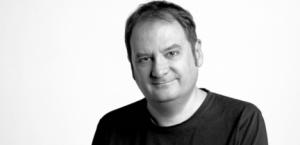 La Biblioteca de Roquetas de Mar acoge un coloquio con el escritor Francesc Miralles