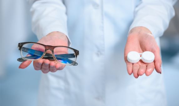 De Lentes de Contacto a Gafas de Sol: el Sector Óptico crece de año en año