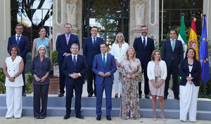 El Gobierno "4x4" de Juanma Moreno