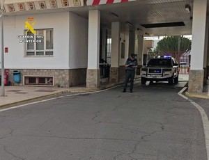 La Guardia Civil realiza un simulacro de evacuación en Almería