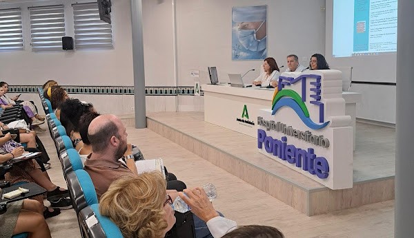 Nuevos profesionales se incorporan al Hospital de Poniente para el verano