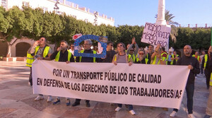 Los trabajadores de Surbus suspenden la huelga para sentarse a negociar