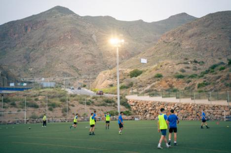 Roquetas de Mar renueva iluminación deportiva y ahorrará un 50%