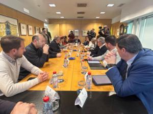 Mesa en Defensa de la Línea Guadix-Baza-Lorca avanza en su estrategia