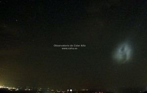 Basura espacial con restos humanos causa confusión en Almería