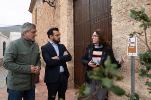 El acceso a El Marchal de Antón López en Enix será más seguro gracias al Plan Viario 2025-26