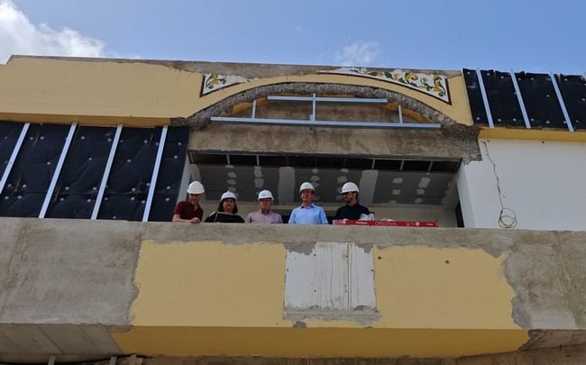 Avanzan las obras del Ayuntamiento de Vícar con un diseño más accesible y moderno