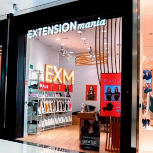 EXTENSIONmania inaugura salón en el Centro Comercial Torrecárdenas