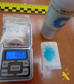 La Guardia Civil para un altercado y acaba descubriendo 4Kg. de droga