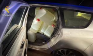 Guardia Civil interviene 1.000 litros diarios de combustible para narcolanchas