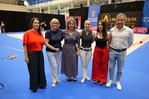 Paloma del Río presenta en Almería su libro ‘Eso no estaba en mi libro de los Juegos Olímpicos’