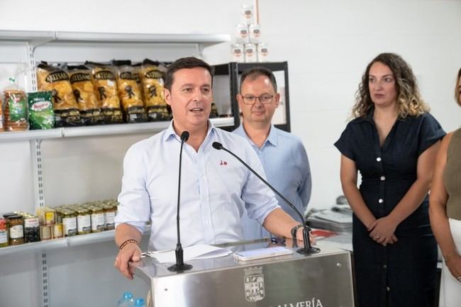 Nuevo bar-tienda en Suflí mejora servicios para vecinos