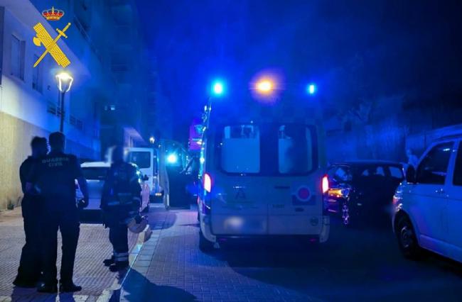 Hombre rescatado de un incendio en Garrucha