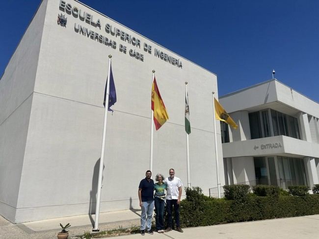 Investigadores de Cádiz logran un 70% más de velocidad en IA, beneficiando a Almería