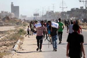 Israel ataca a palestinos en ayuda humanitaria: 31 muertos y 200 heridos