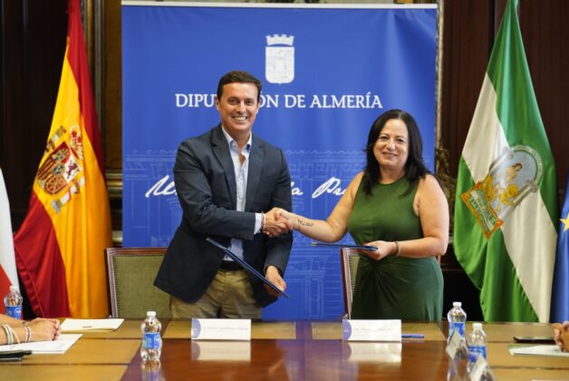 Renovación de alianza para apoyo social en Almería