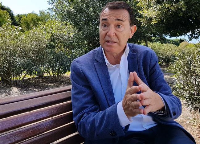 Pérez Navas (PSOE): “Que se hable de forma alarmante de la inmigración perjudica a nuestra agricultura”