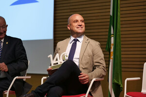 La Cámara celebra 140 años distinguiendo el respaldo de la Diputación