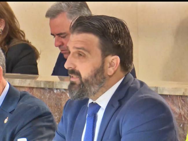 Vox califica el presupuesto de Almería de 'escandaloso' por gasto corriente y presión fiscal