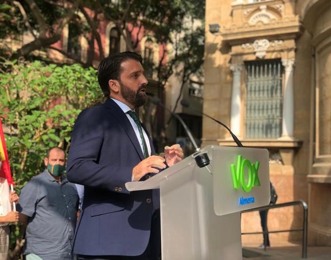 VOX vuelve a reclamar auditar las empresas externas de limpieza en la capital