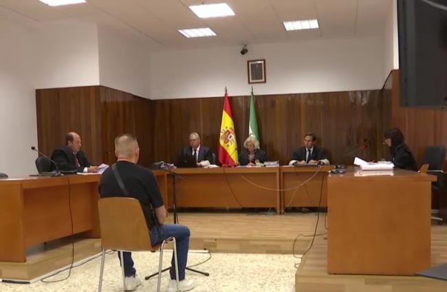 Juicio en Almería por explotación laboral en club de alterne