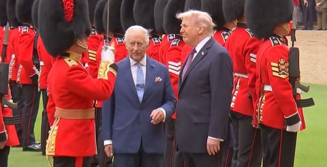 Carlos III destaca el compromiso de Trump en la búsqueda de soluciones internacionales