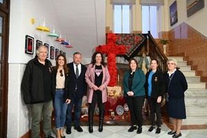 Inauguración de las Cruces de Mayo en Almería