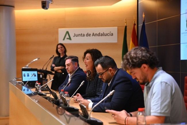 Alcaldesa de Almería destaca modelo de vivienda pública como ejemplo de gestión responsable