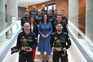 Alcaldesa celebra triunfo del equipo de fútbol 7 de la Policía Local en campeonato nacional
