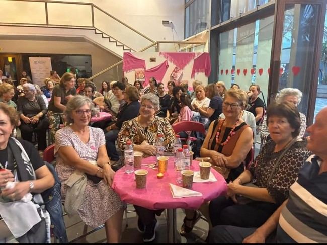 Coloquio en Vícar sobre el cáncer con la Asociación Española Contra el Cáncer