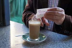 Campaña de concienciación contra la violencia de género en Vícar sigue activa