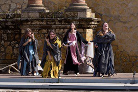 Almería celebra el Día del Teatro con talleres y una obra en la Biblioteca Villaespesa