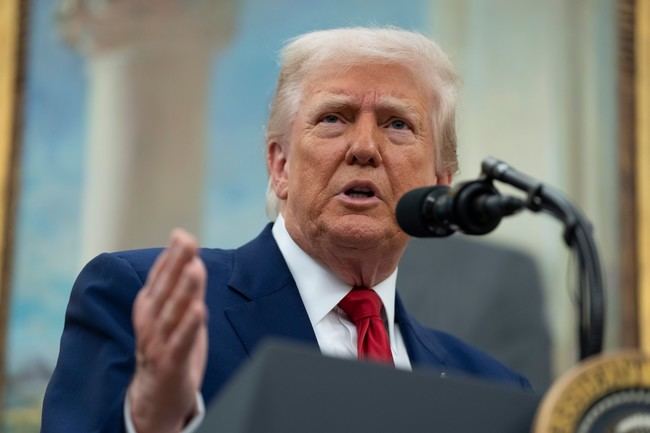 Corte de Apelación de EE. UU. reestablece aranceles de Trump