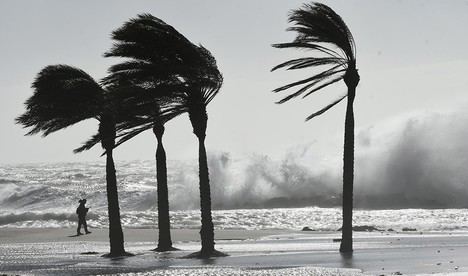 Almería en alerta naranja por viento y fenómenos costeros