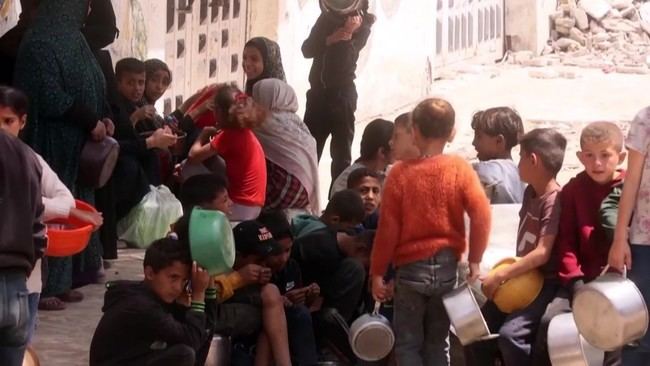 Crisis humanitaria en Gaza: desesperación por comida y ayuda limitada