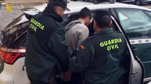 Detienen a dos presuntos autores de un robo violento en Las Norias de Daza