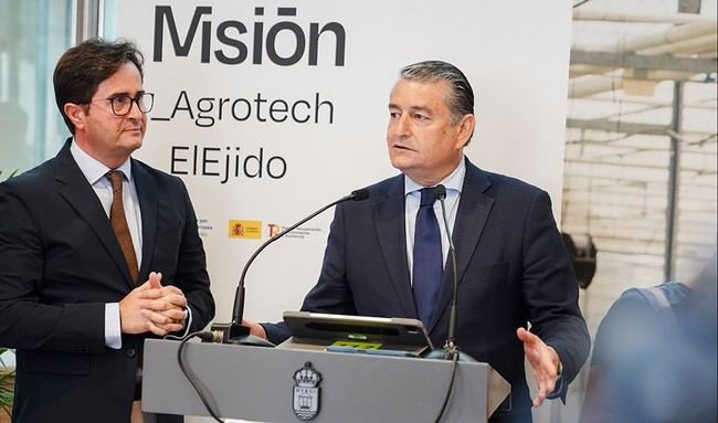 Inauguran centro de agrotech en El Ejido para impulsar la agricultura digital en Almería