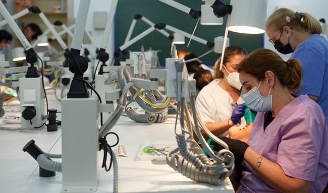 La Junta destina 107 millones para formar a desempleados en Almería