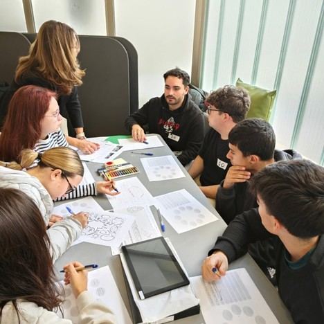 Andalucía impulsa la creación de empresas en Almería con 970 nuevas iniciativas empresariales