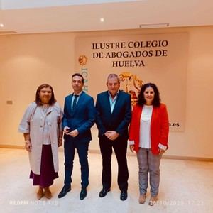 Formación en violencia de género para abogados llega a Almería